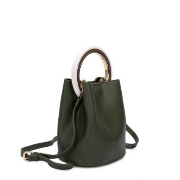 Handbags - Picture 2 of 4